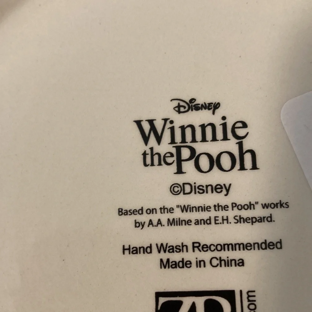 Disney Winnie the Pooh Christmas Canister